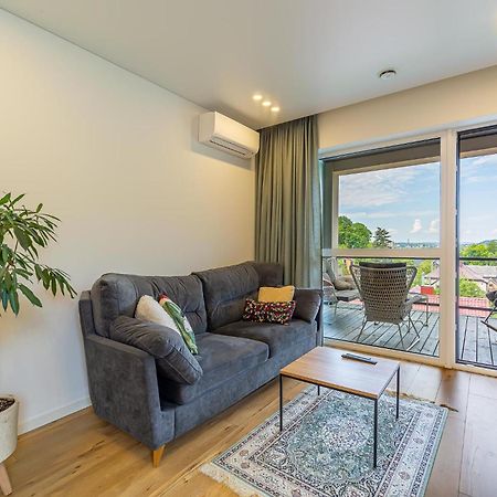 Sky Apartment With Free Parking And Balcony & Ac Kowno Zewnętrze zdjęcie